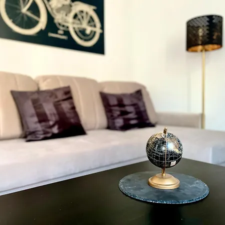 Zentrales Bis 4 Personen Mit Kueche Und Wohnzimmer - 54m² Appartement