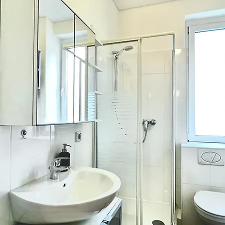 Appartement Zentrales Bis 4 Personen Mit Kueche Und Wohnzimmer - 54m² Hanovre