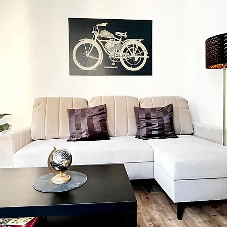 Apartment Zentrales Bis 4 Personen Mit Kueche Und Wohnzimmer - 54m² Hannover
